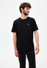 AADNAN CAPSULE.03 | black