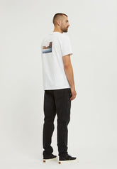 AADO VIEW | white