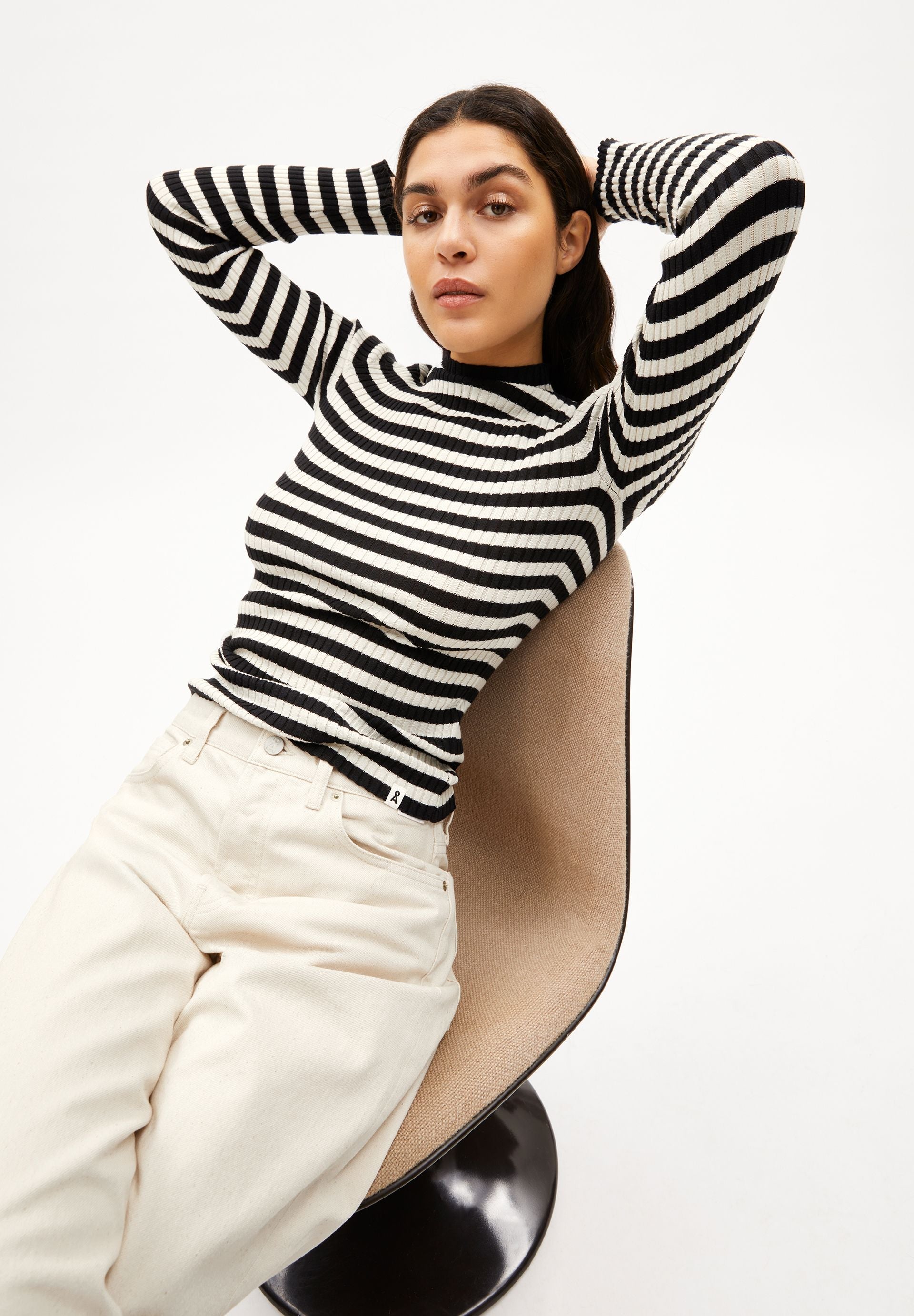 ALAANIA STRIPED | black-oatmilk