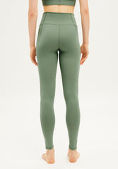 AASANA LI | rosemary green