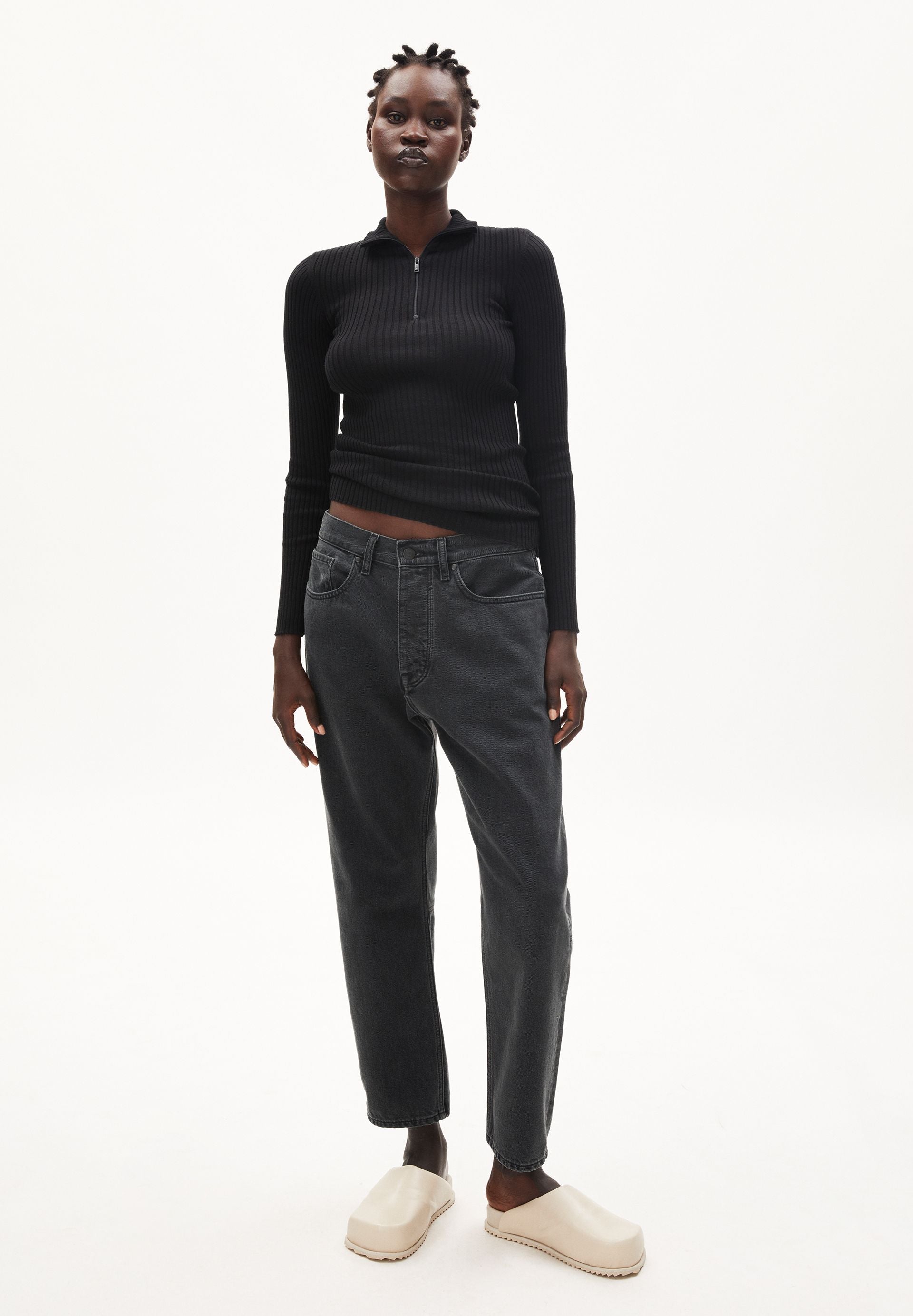 ALAALE TROYER | black