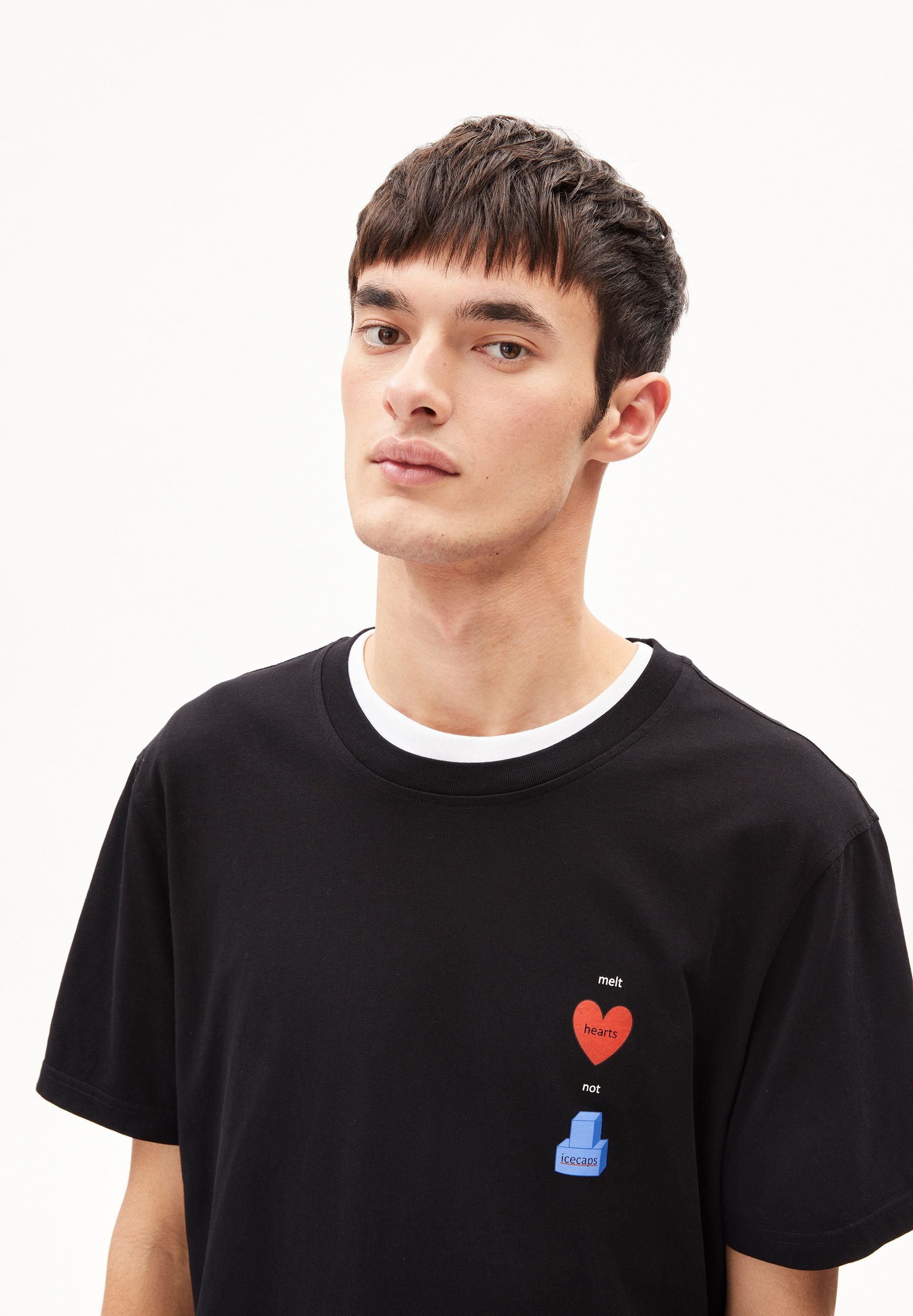 AADONI HEAART | black