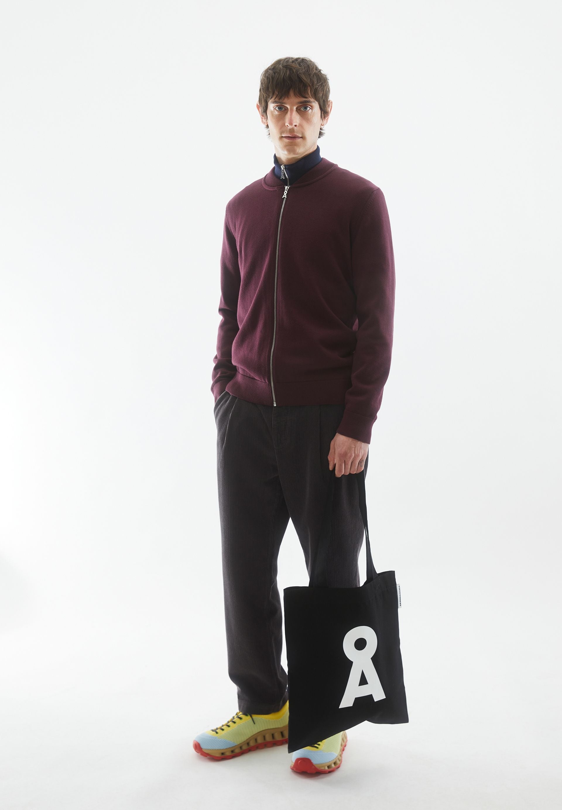 AGAAMON STRICKJACKE | dark cranberry