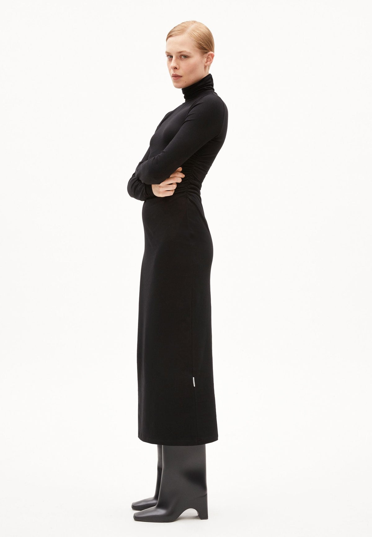 ADAAJA LONGSLEEVE | black