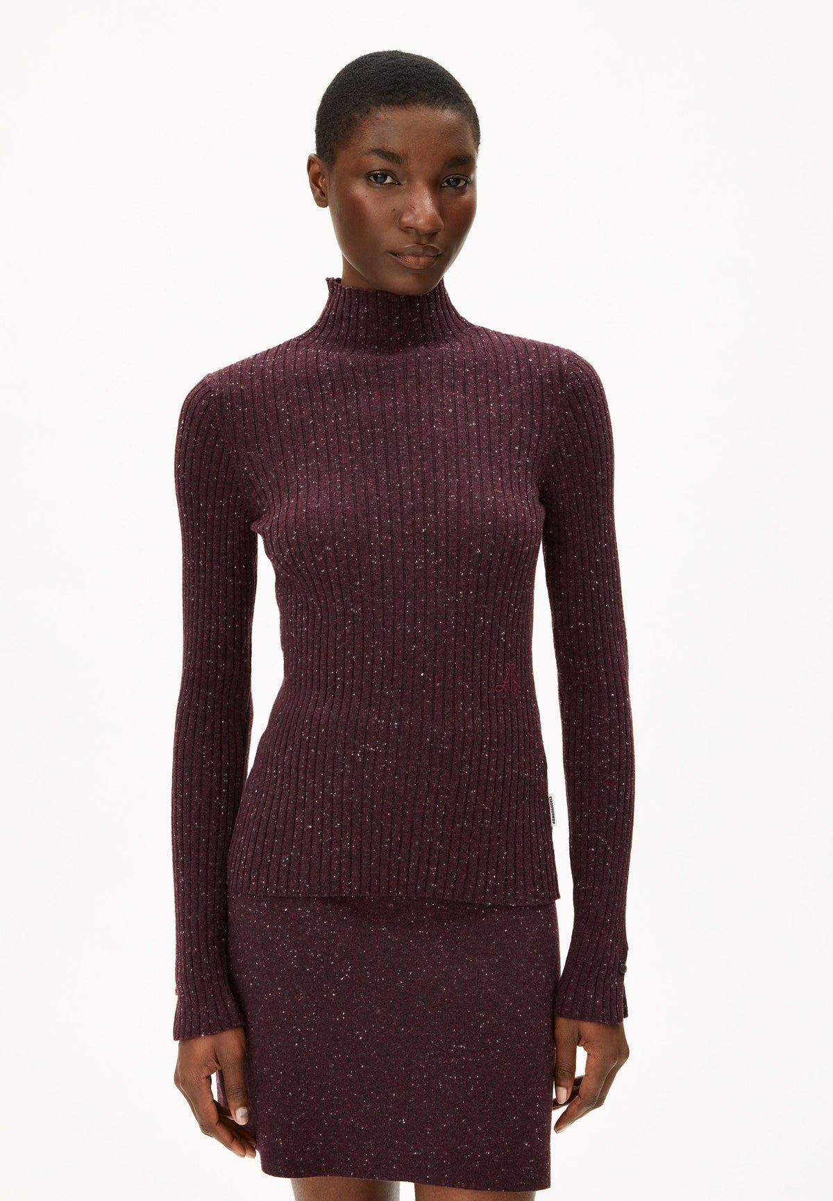 ALAANIA TWEED | dark cranberry