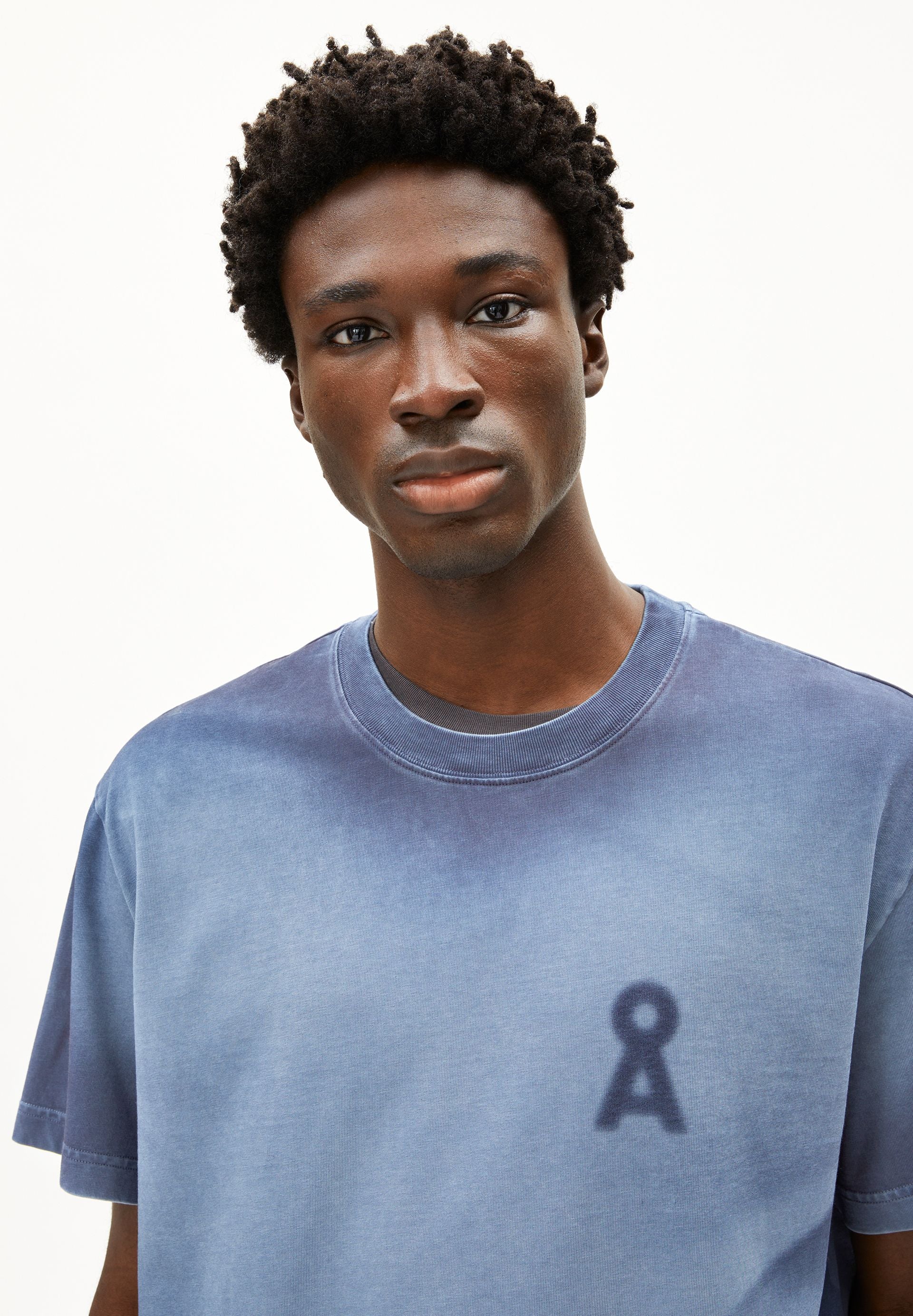 AADRU GMT DYE SPRAY T-SHIRT | nightshadow washed