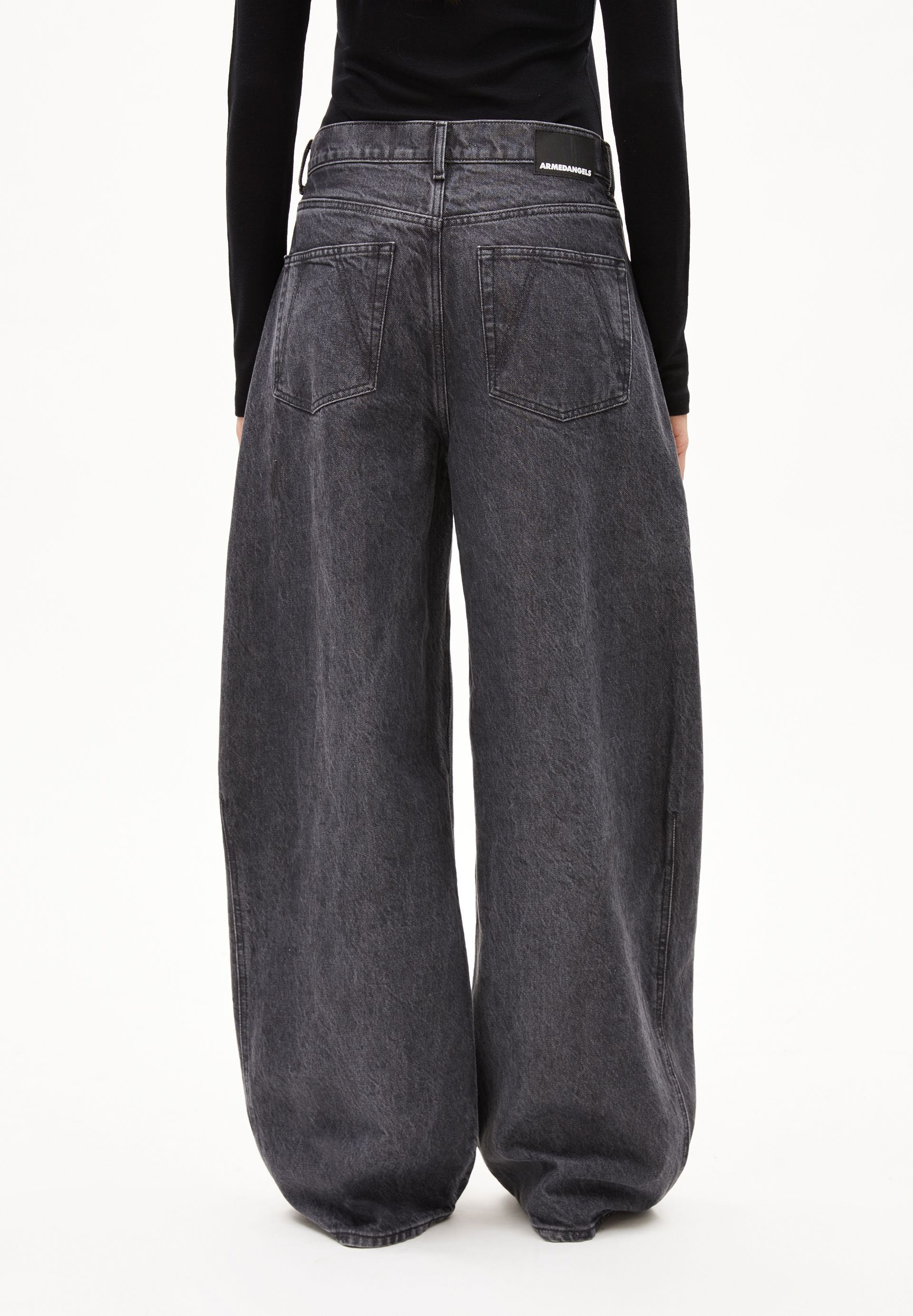 AALTHEA MID WAIST BARREL JEANS | corno