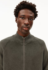 AARTYOM GMT DYE STRICKTROYER | forest pine